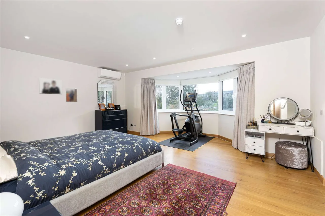 Bathgate Road, Wimbledon, London, SW19 5PJ, photo 12