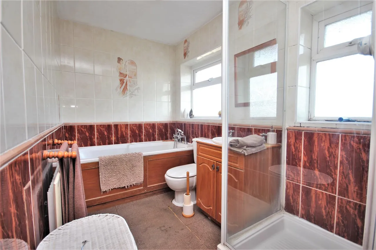 Walmer Road, Seaford, photo 4