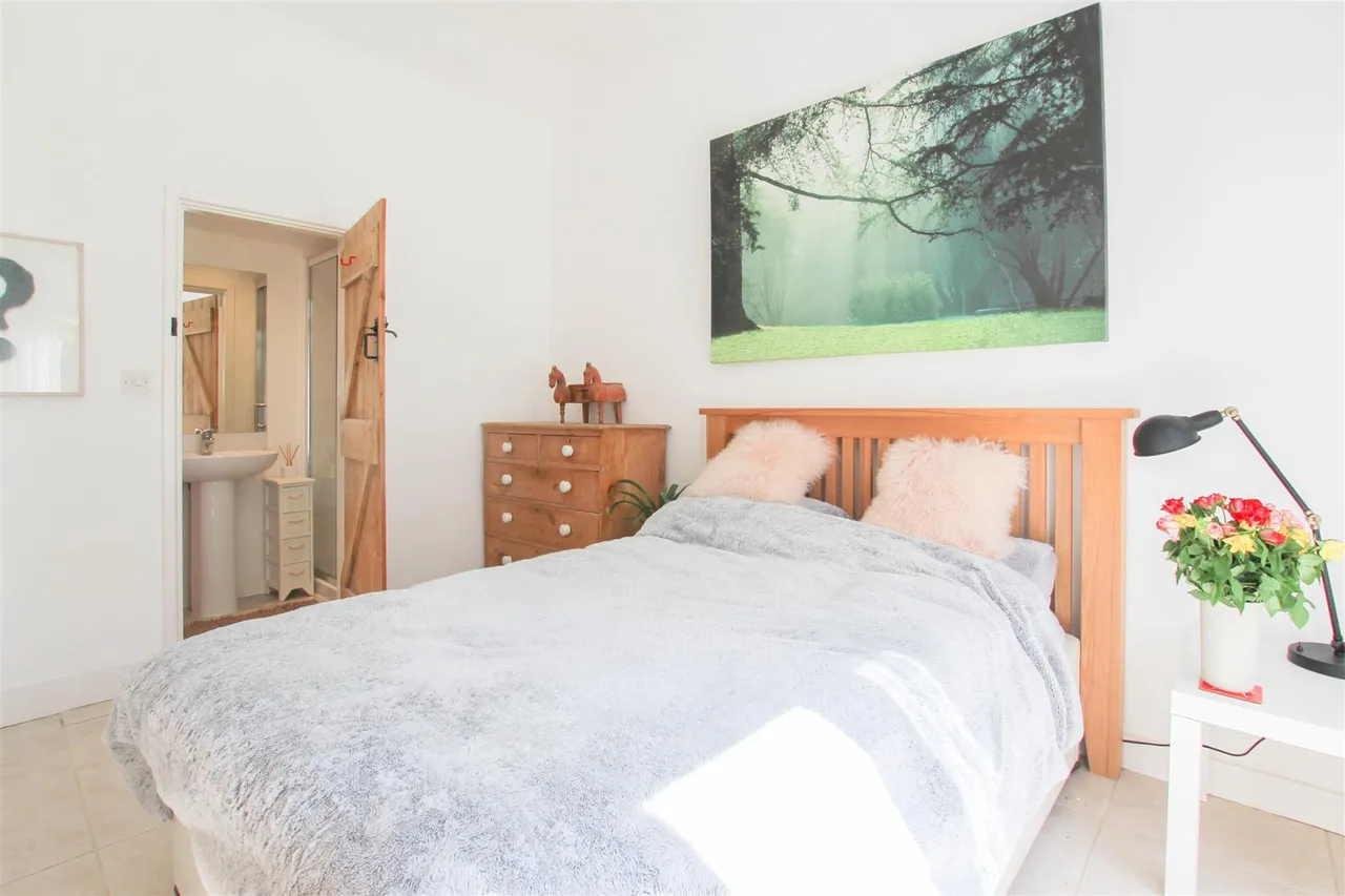Deynes Road, Debden, CB11, photo 5