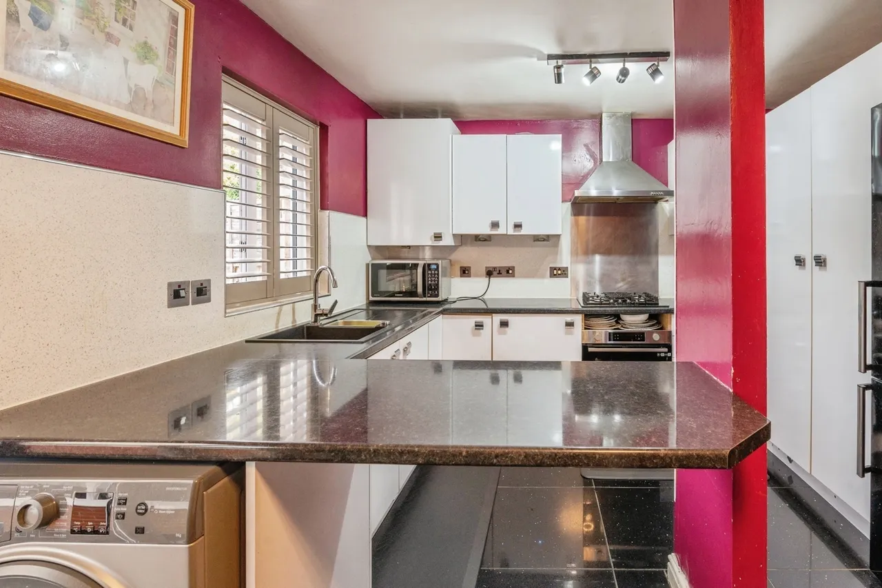 Bruces Wharf Road, Grays, Essex, RM17, photo 9