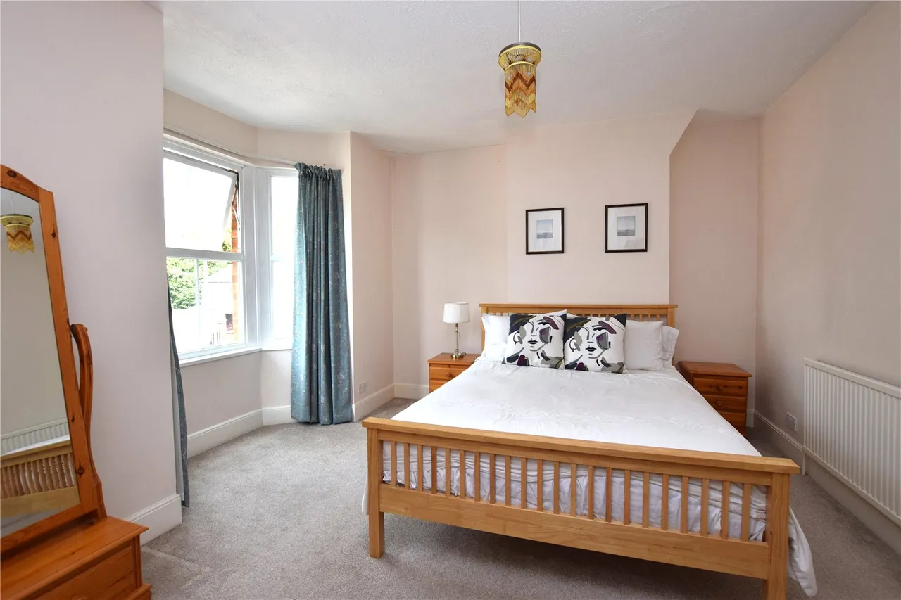 Queens Road, Farnborough, Hampshire, GU14 6JW, photo 14