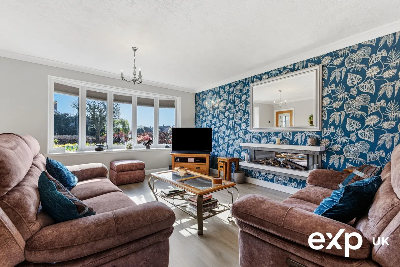 Hereford Road, Ravenshead, photo 7