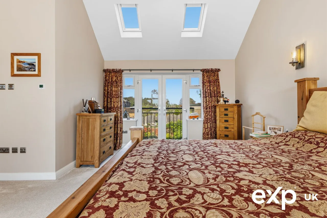 Hereford Road, Ravenshead, photo 19