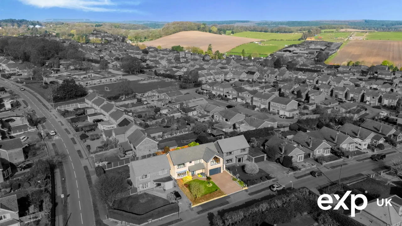 Hereford Road, Ravenshead, photo 2