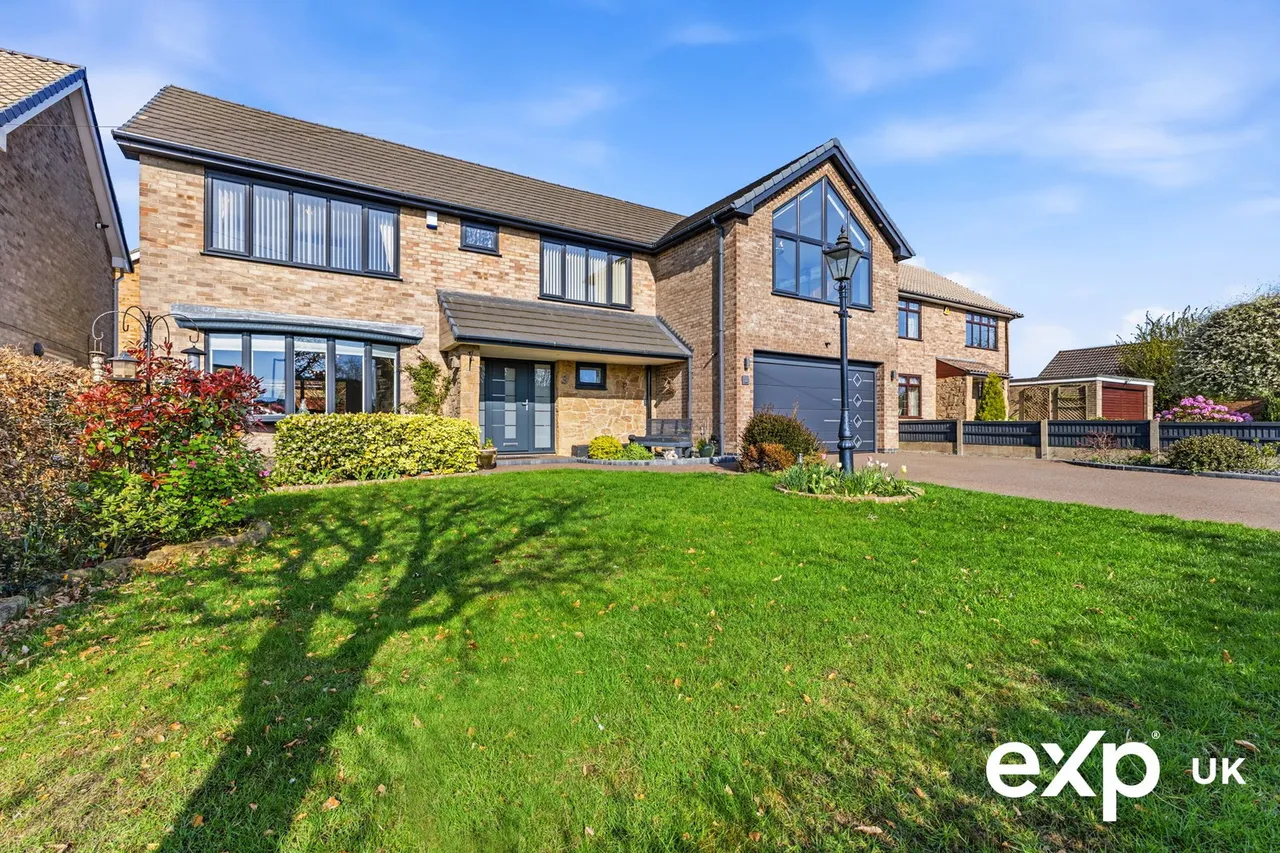4 bed house for sale, Hereford Road, Ravenshead