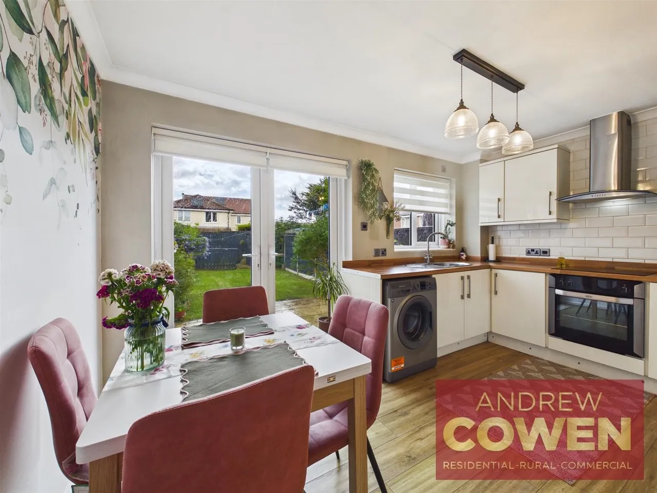 Shire Close Eastfield, Scarborough YO11 3YZ, photo 3
