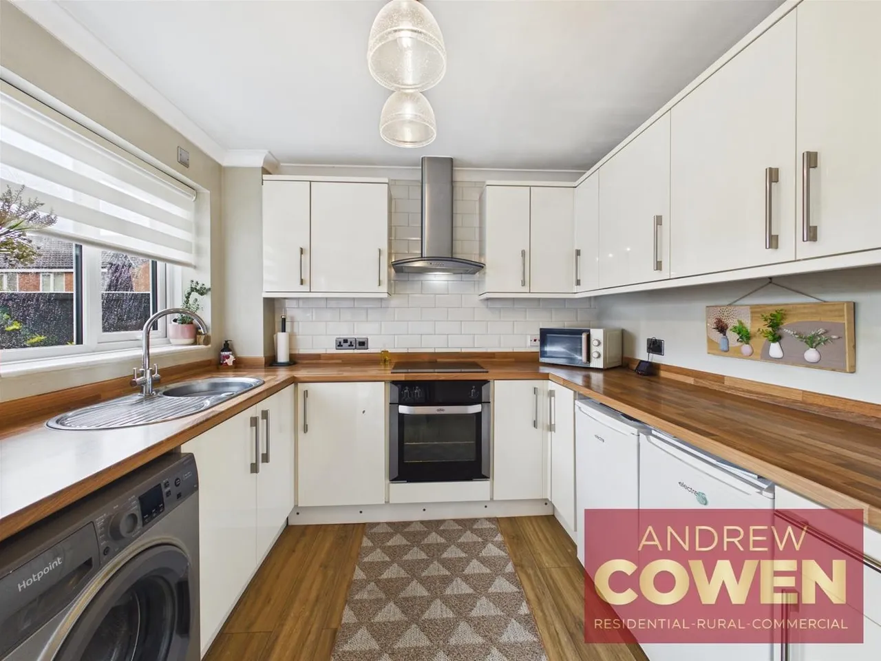 Shire Close Eastfield, Scarborough YO11 3YZ, photo 5