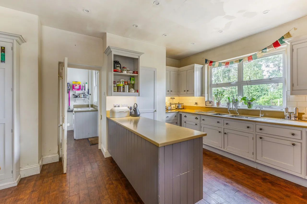 Copthill Lane, Kingswood, KT20, photo 5