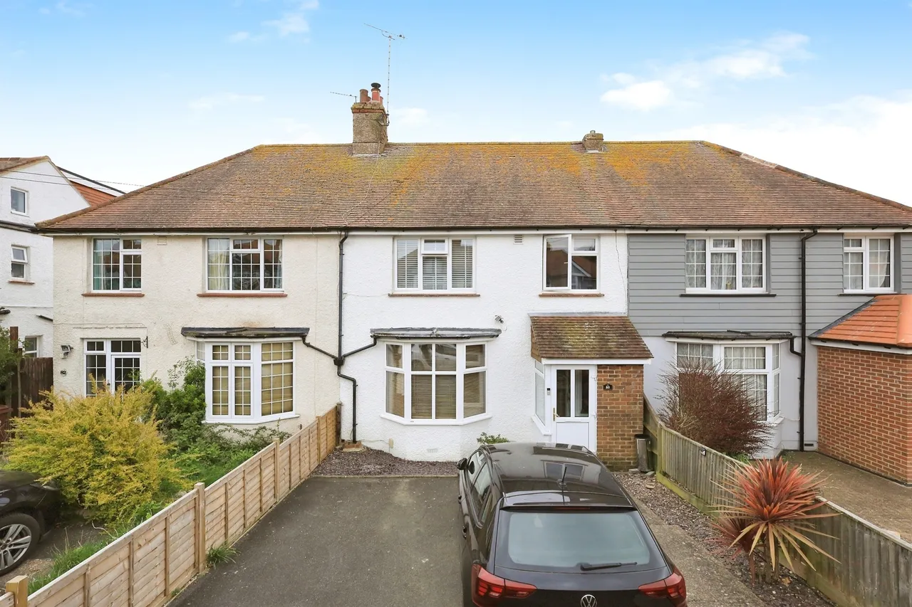 Cavalry Crescent, Eastbourne, BN20, photo 17