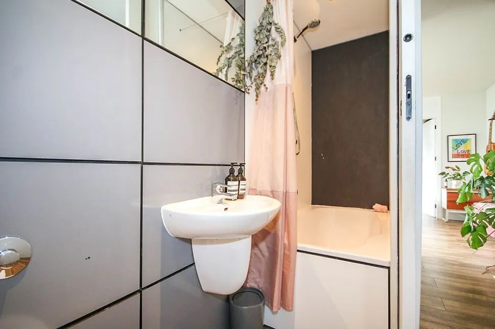 Ellesmere Street, Manchester, M15, photo 8