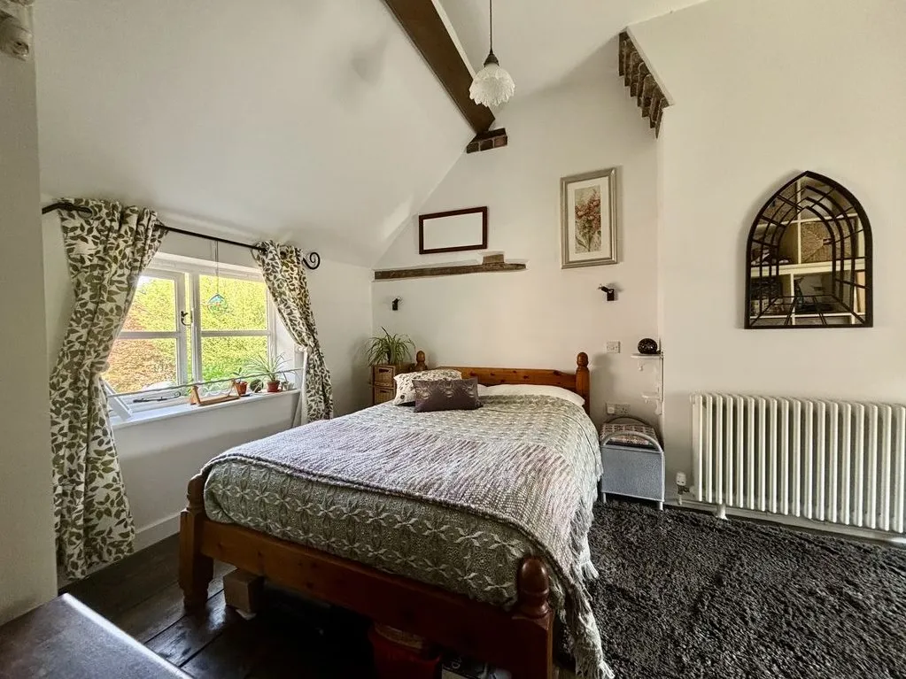 10 St. Milburga's Row, Much Wenlock, Shropshire TF13 6ER, photo 5