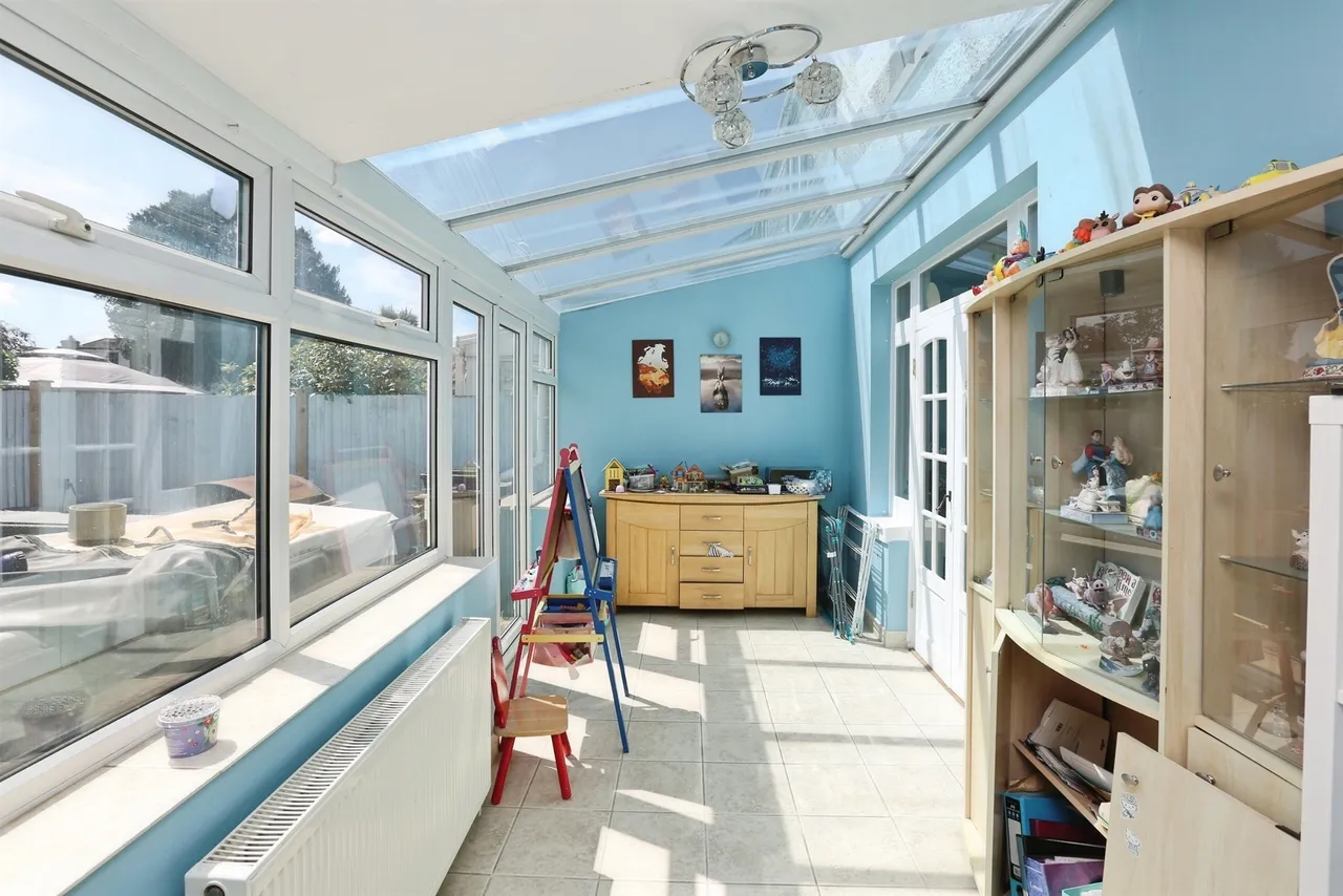 Grove Avenue, Gosport, PO12, photo 6