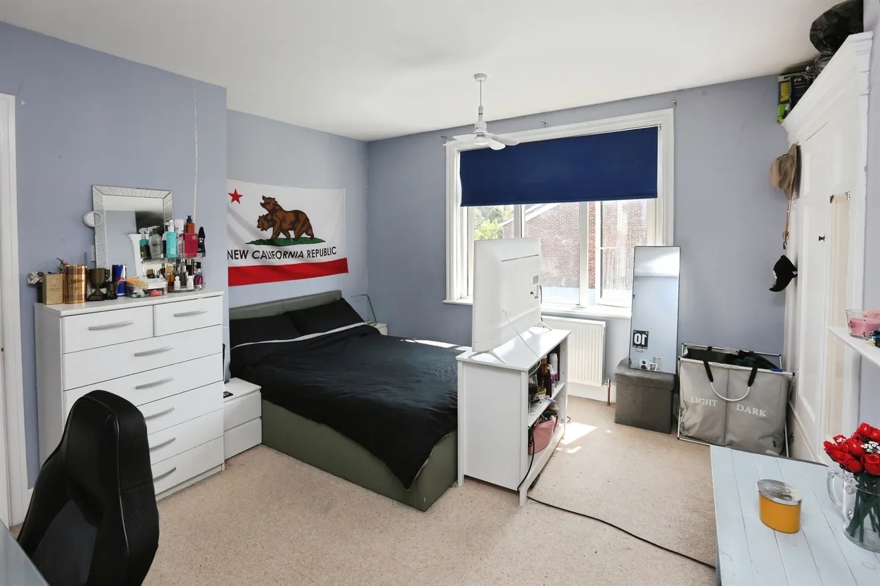 Grove Avenue, Gosport, PO12, photo 13