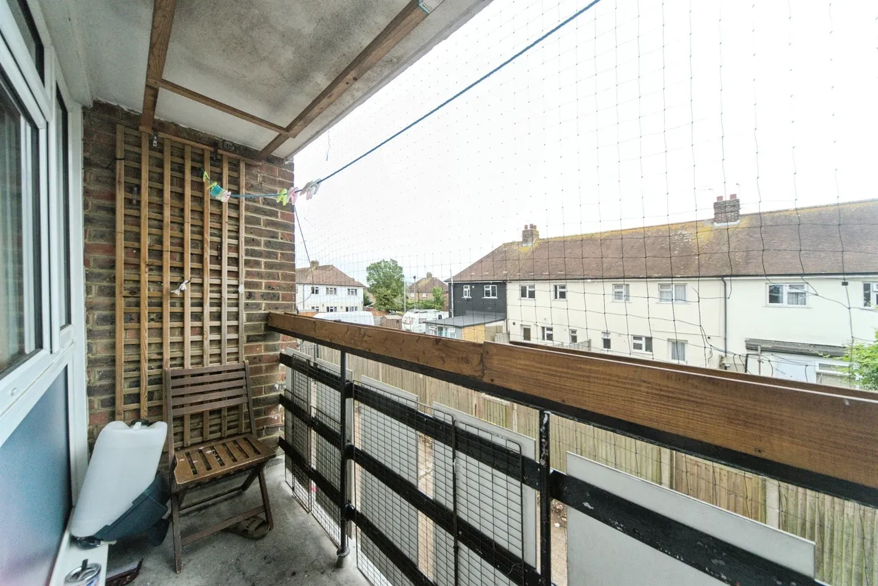 Allfrey Road, Eastbourne, photo 2