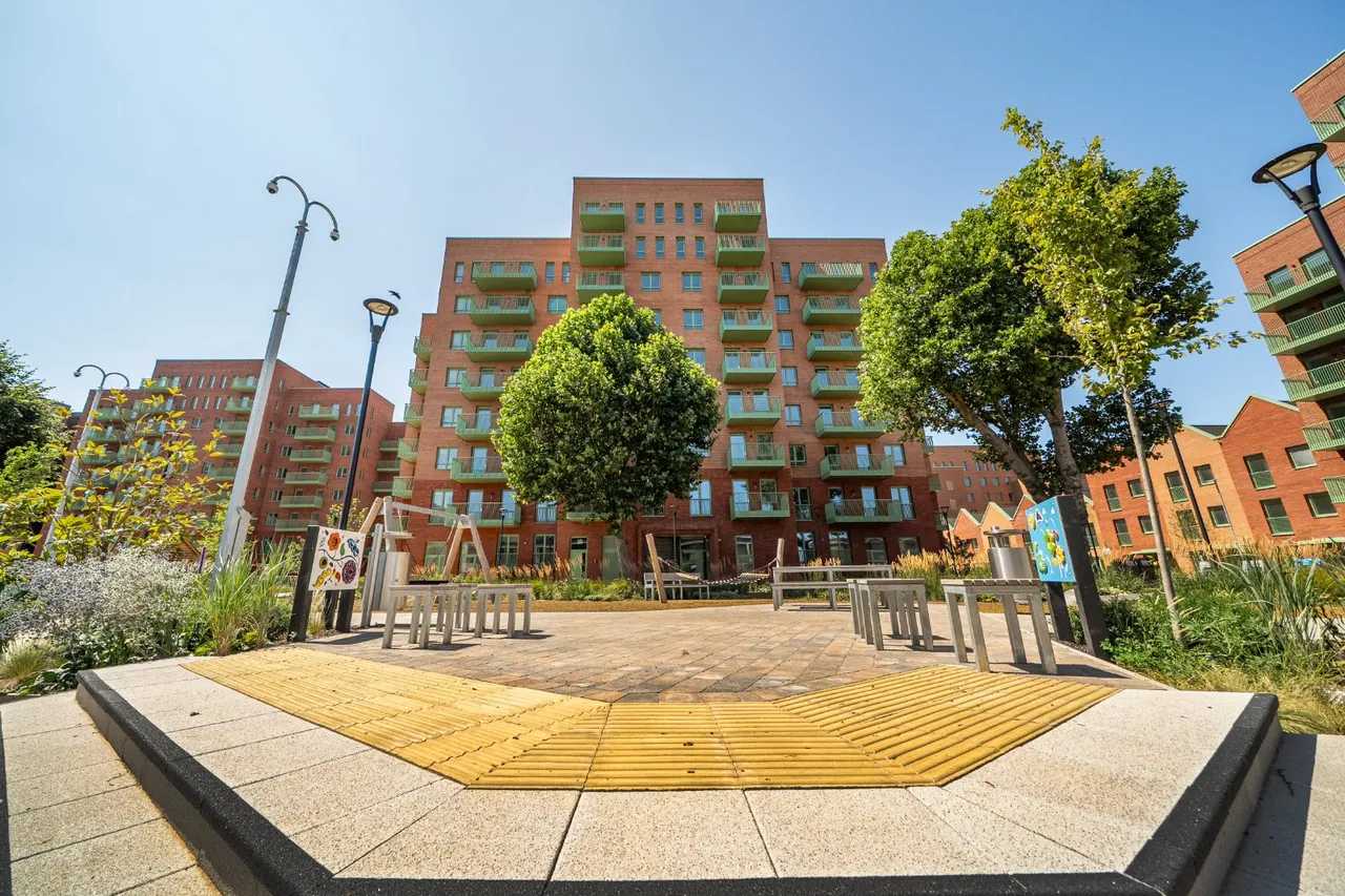 Pipits Place, Barking, IG11, photo 4