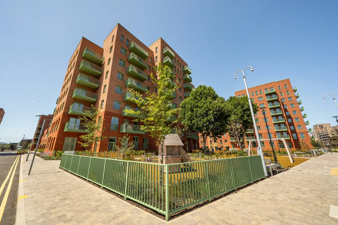 Pipits Place, Barking, IG11, photo 3