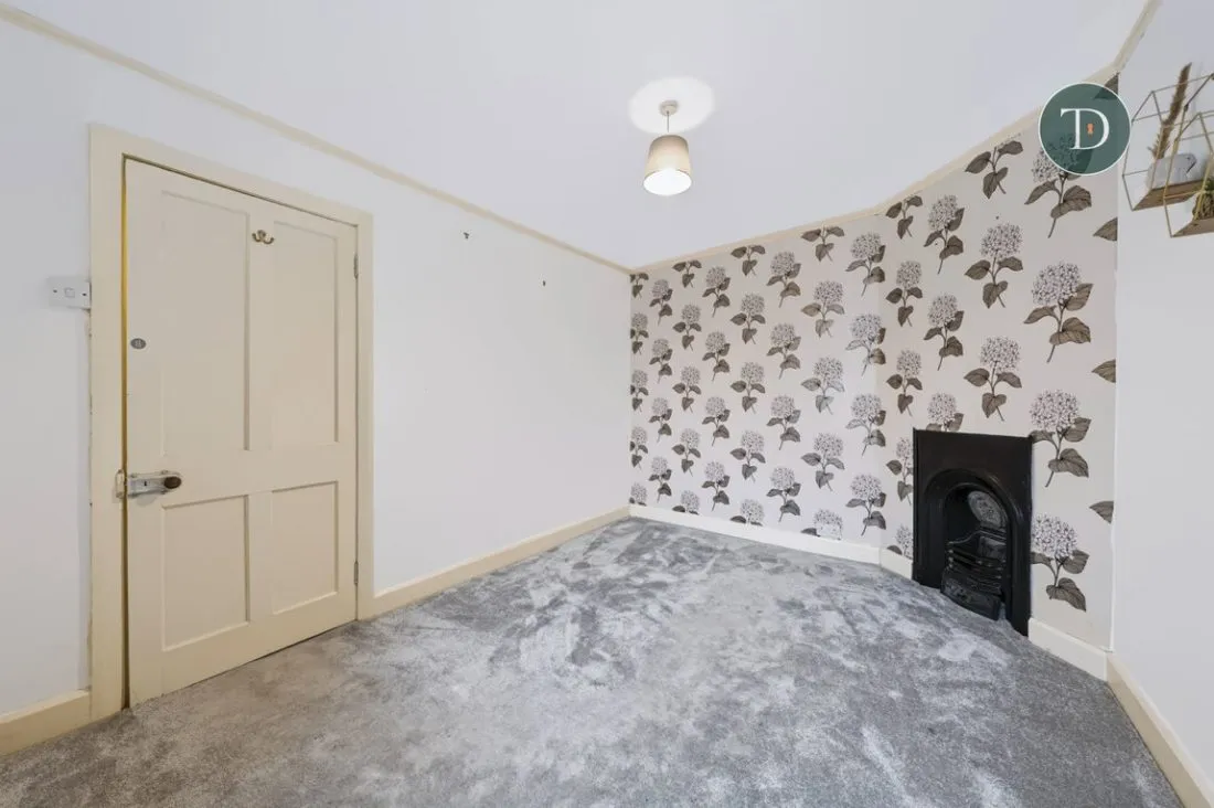 Dudley Road, Ellesmere Port, CH65, photo 18