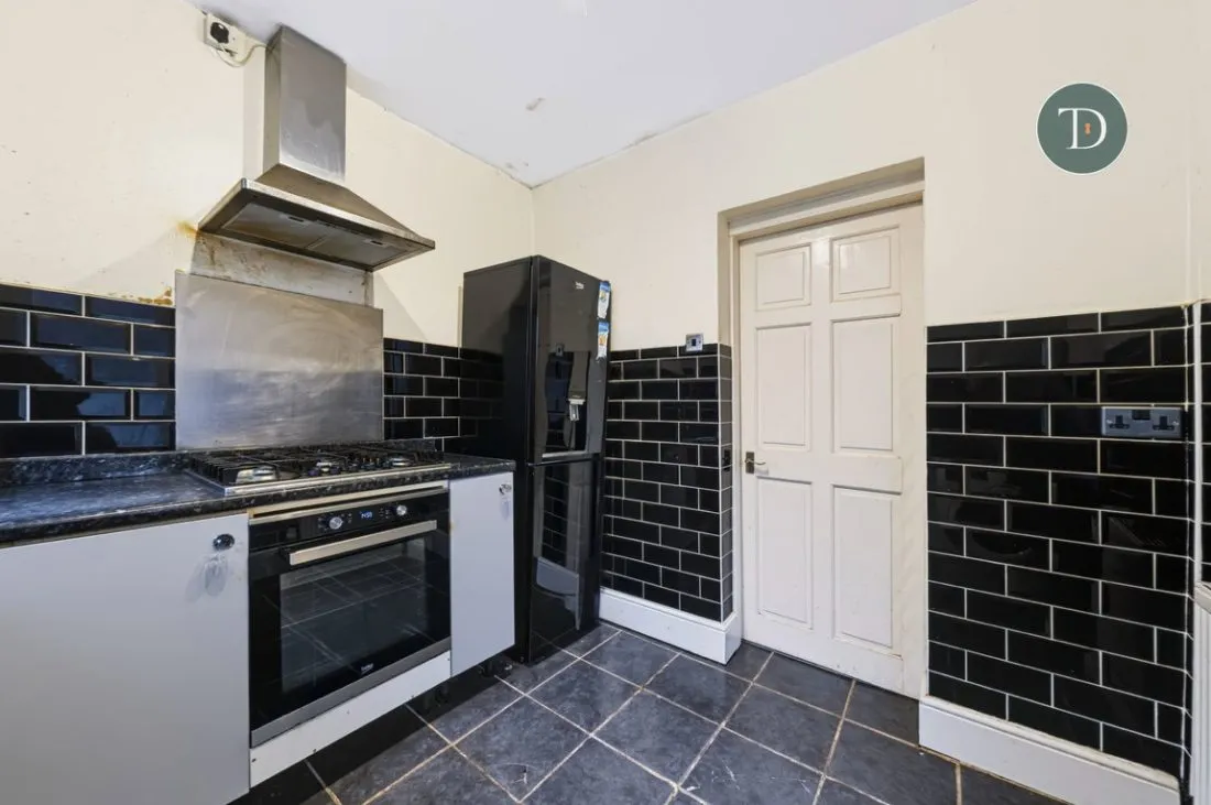 Dudley Road, Ellesmere Port, CH65, photo 12