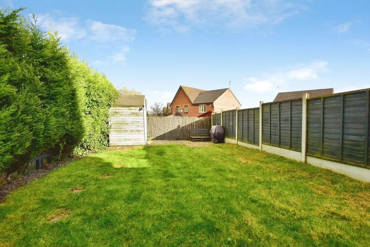 Scrimshaw Drive, Stoke-on-Trent, Staffordshire, ST6, photo 6