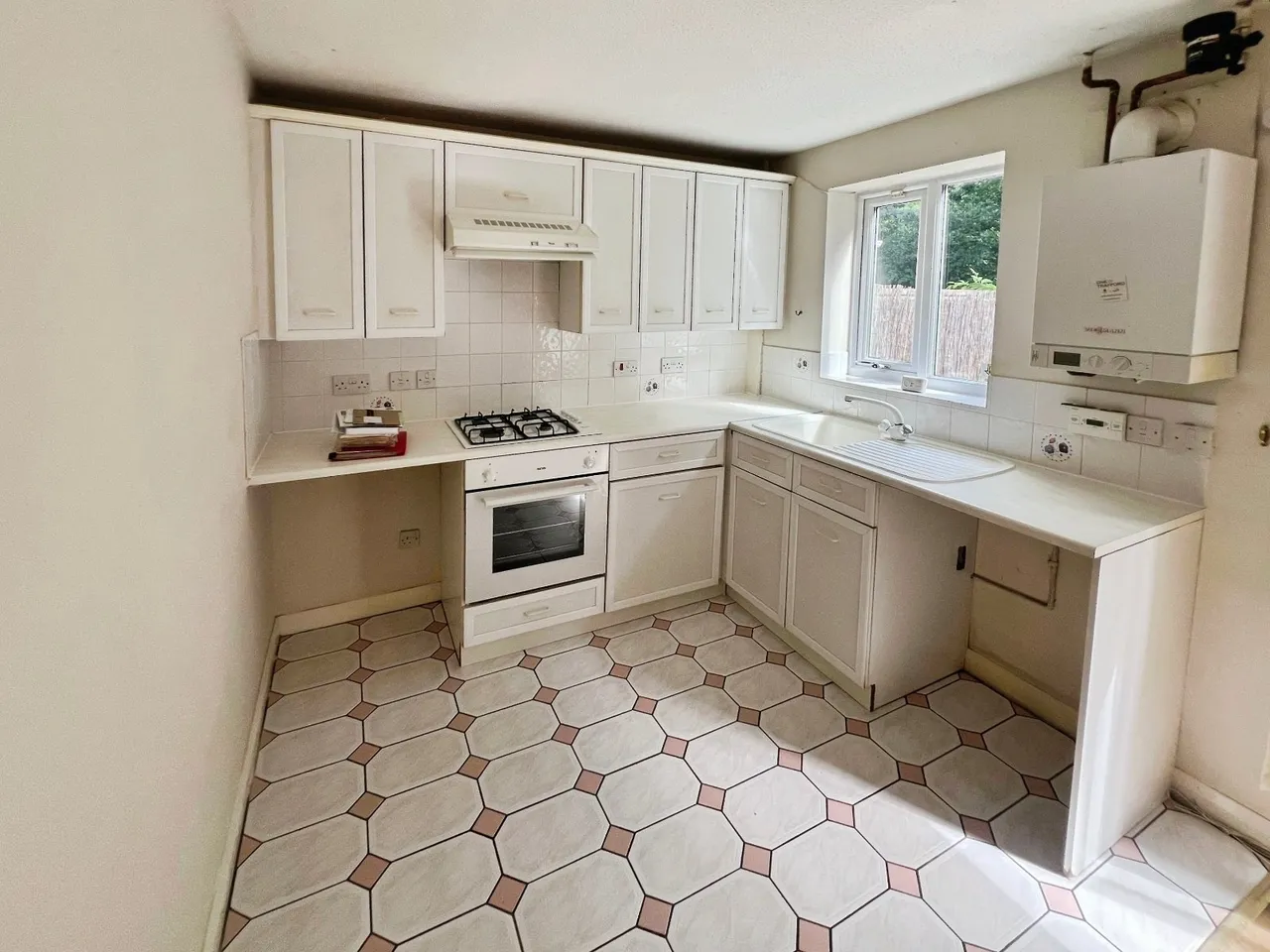 Buckthorn Close, Timperley, WA15, photo 4