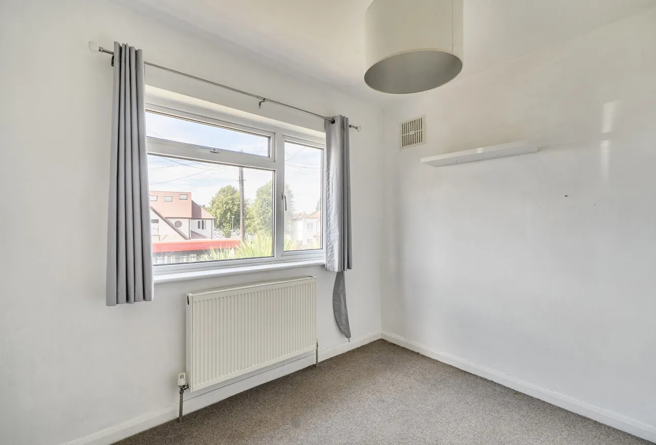 Wrythe Lane, Carshalton, SM5 2RP, photo 18