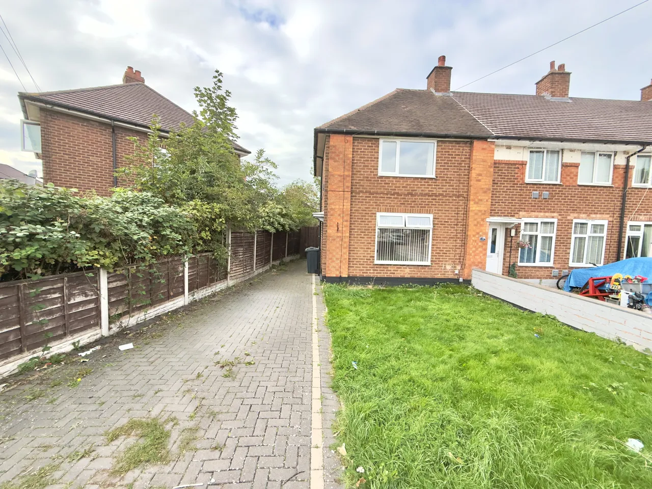 3 bed house to rent, Eatesbrook Road, Stechford, B33