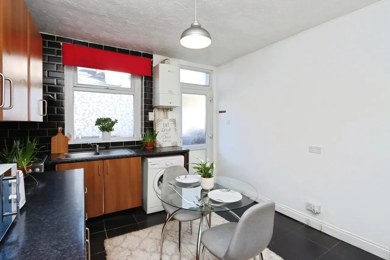Priestley Street, Sheffield, S2, photo 8