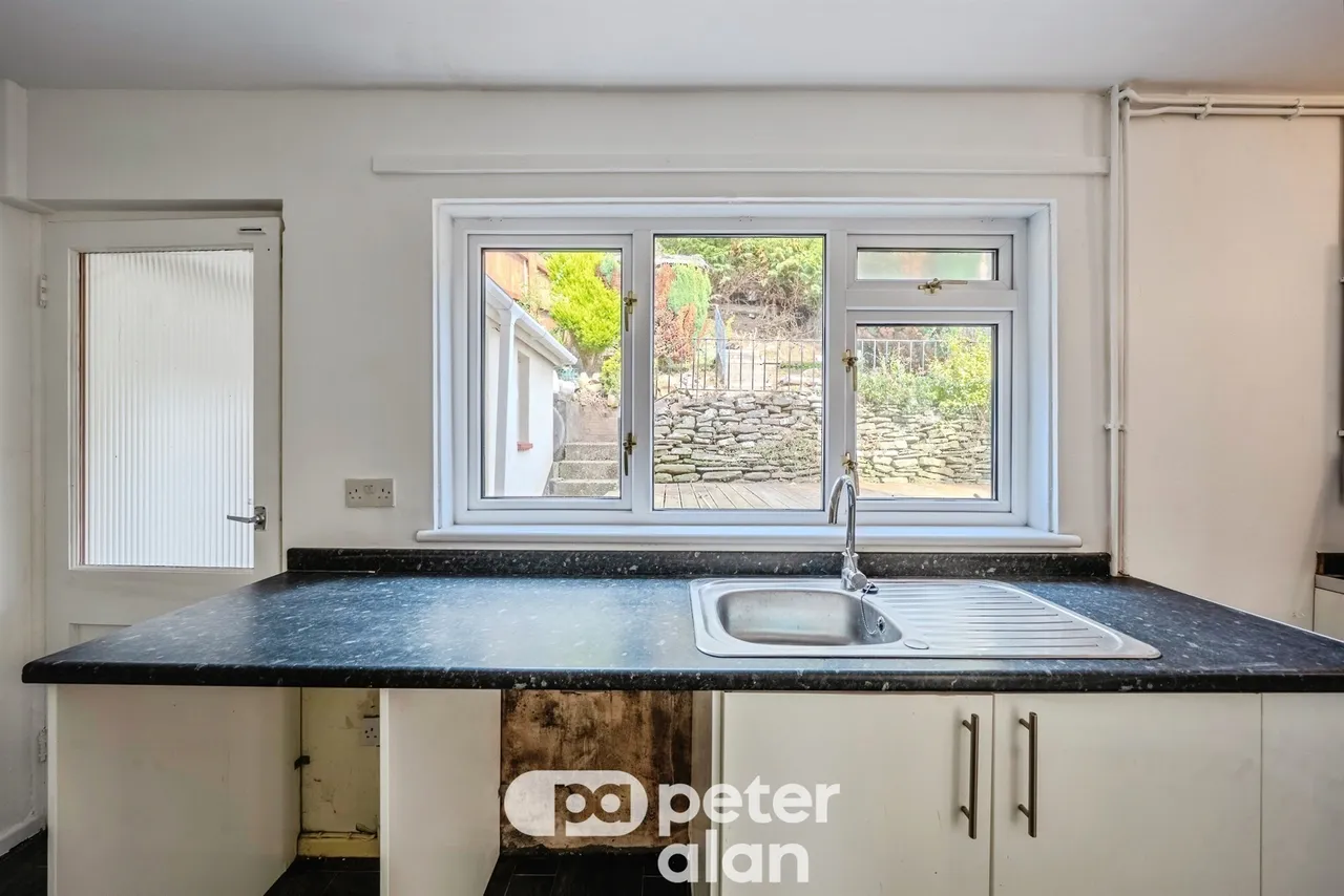 Lodgewood Estate Pontypool, NP4, photo 13