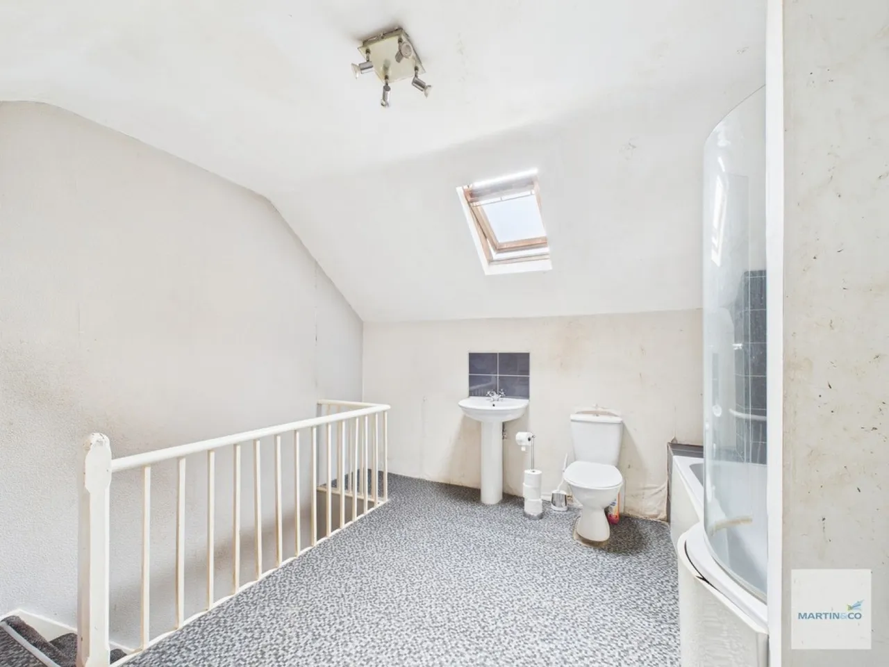 Carlingford Road, Hucknall, NG15, photo 11