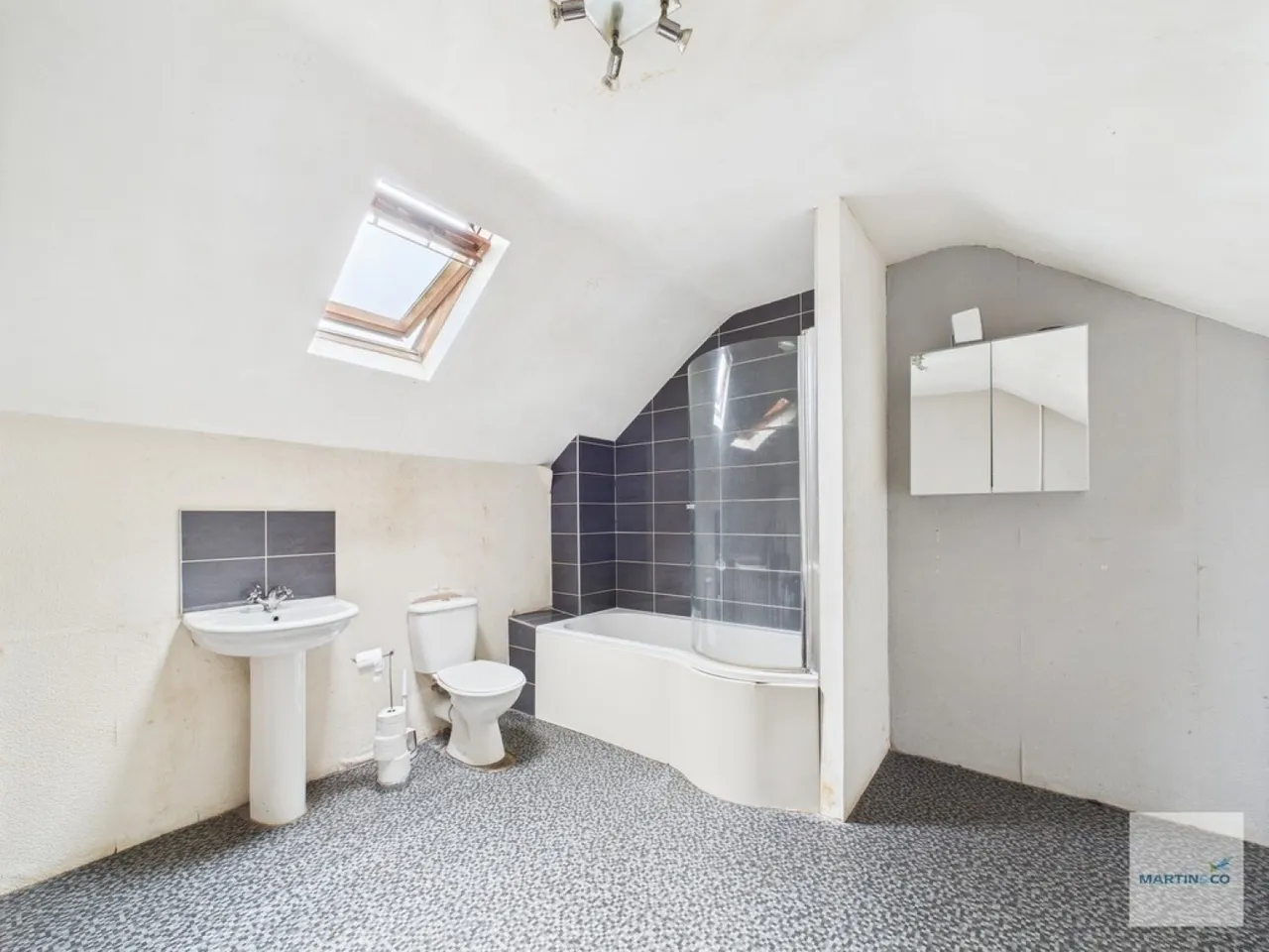 Carlingford Road, Hucknall, NG15, photo 12