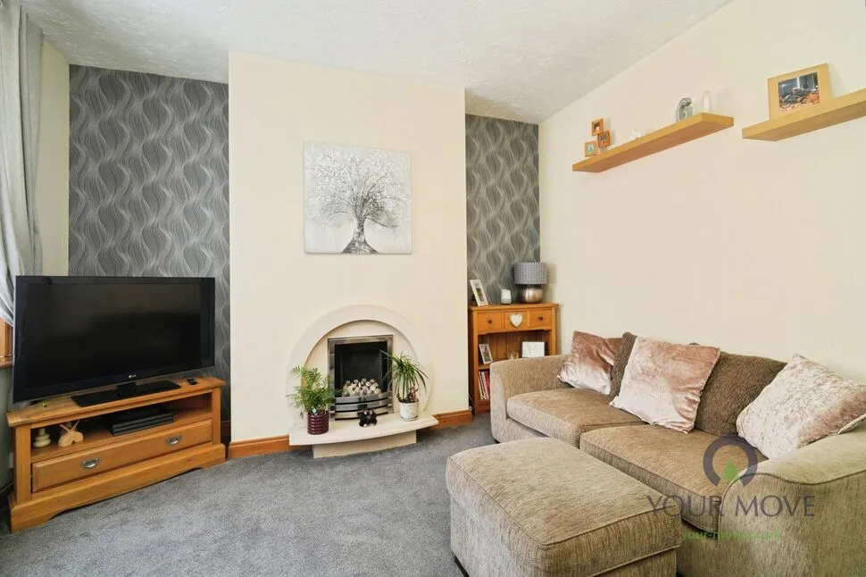 Albert Street, Royton, OL2, photo 4