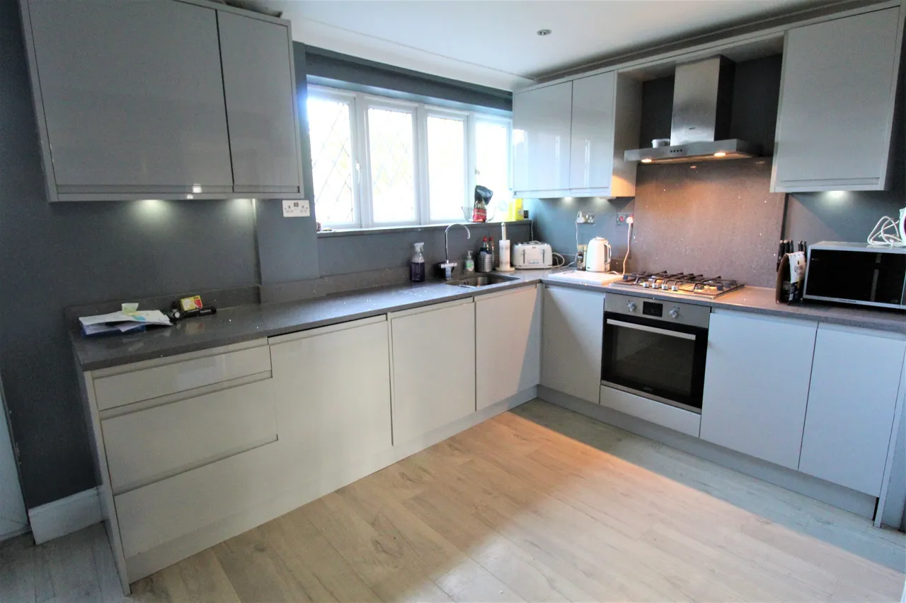 Whitmore Avenue, Grays, Essex, RM16 2HU, photo 13