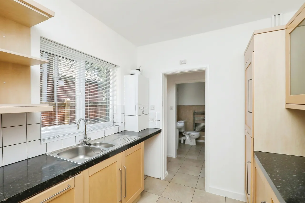 Trafford Road, NORWICH, photo 4