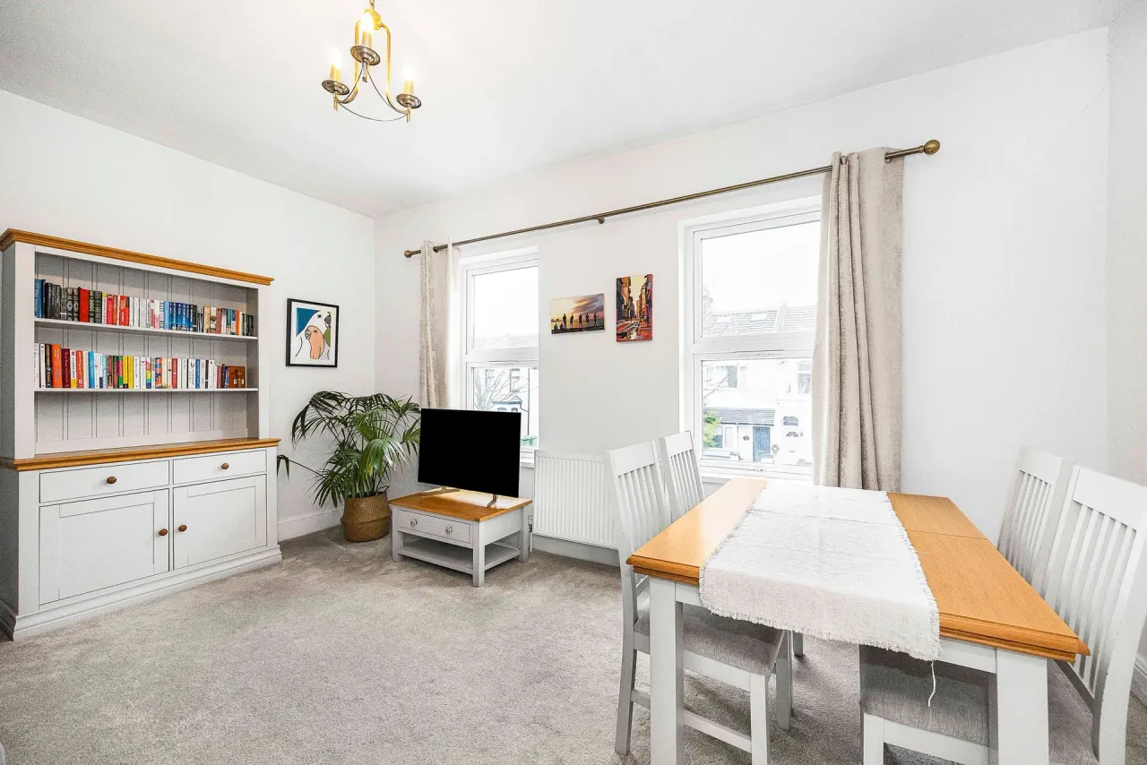 Chobham Road, London, E15, photo 5