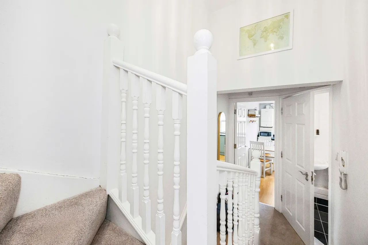 Chobham Road, London, E15, photo 12