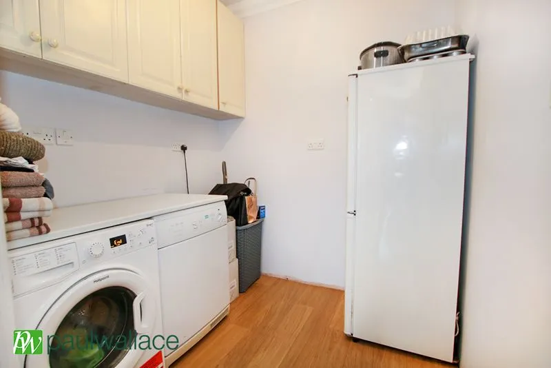 Robinson Avenue, Goffs Oak, EN7, photo 11