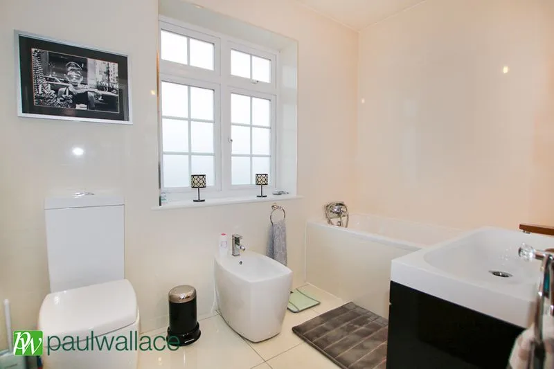 Robinson Avenue, Goffs Oak, EN7, photo 14