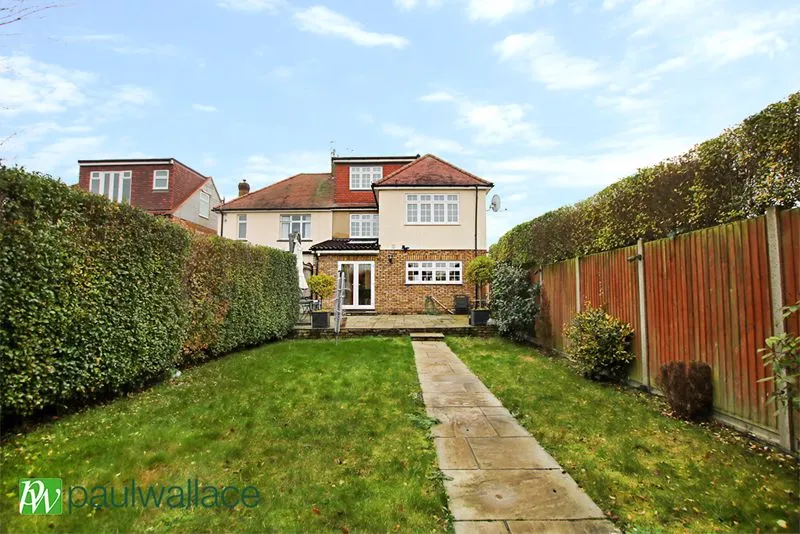 Robinson Avenue, Goffs Oak, EN7, photo 23