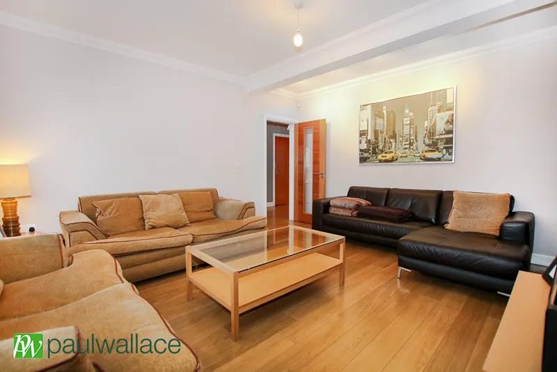 Robinson Avenue, Goffs Oak, EN7, photo 12