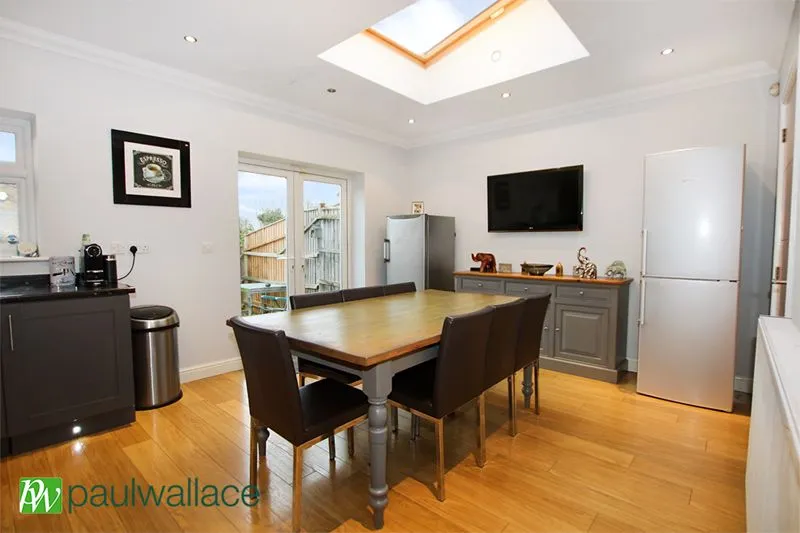 Robinson Avenue, Goffs Oak, EN7, photo 13