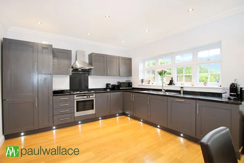 Robinson Avenue, Goffs Oak, EN7, photo 6