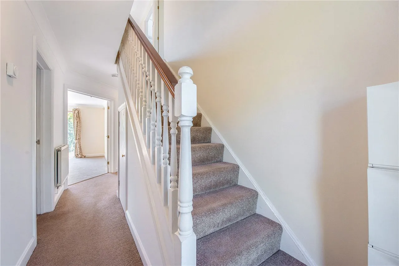 Wentworth Grange, Winchester, Hampshire, SO22, photo 9