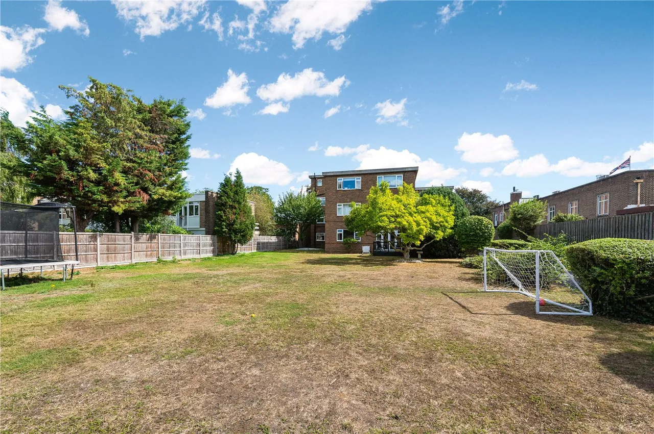 3 bed flat for sale — Rectory Road, Beckenham, BR3