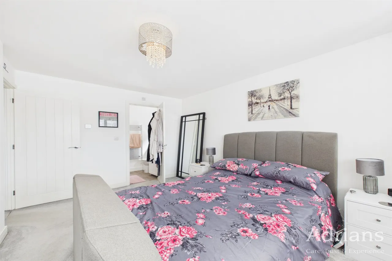 Cutts Close, Hatfield Peverel, CM3, photo 15