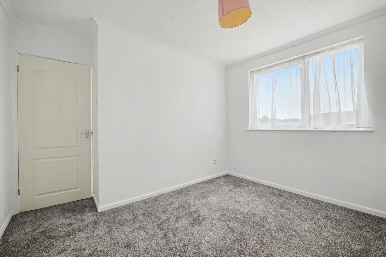 Garth Crescent, Binley, CV3, photo 11