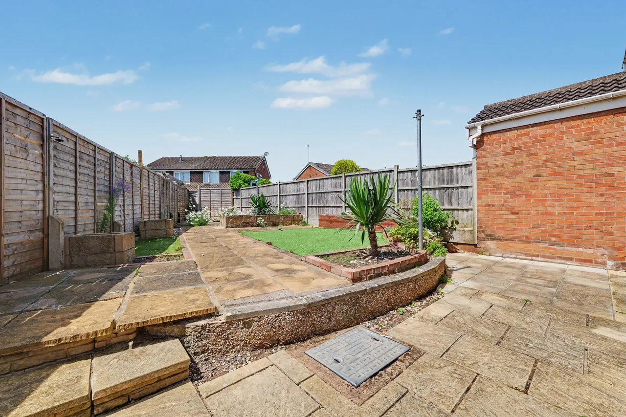 Garth Crescent, Binley, CV3, photo 16