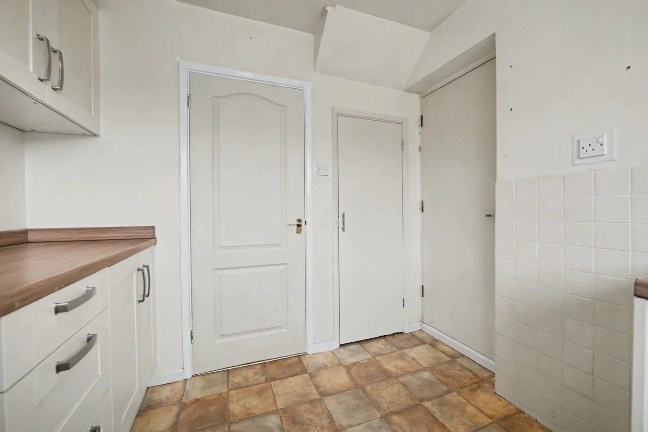 Garth Crescent, Binley, CV3, photo 6