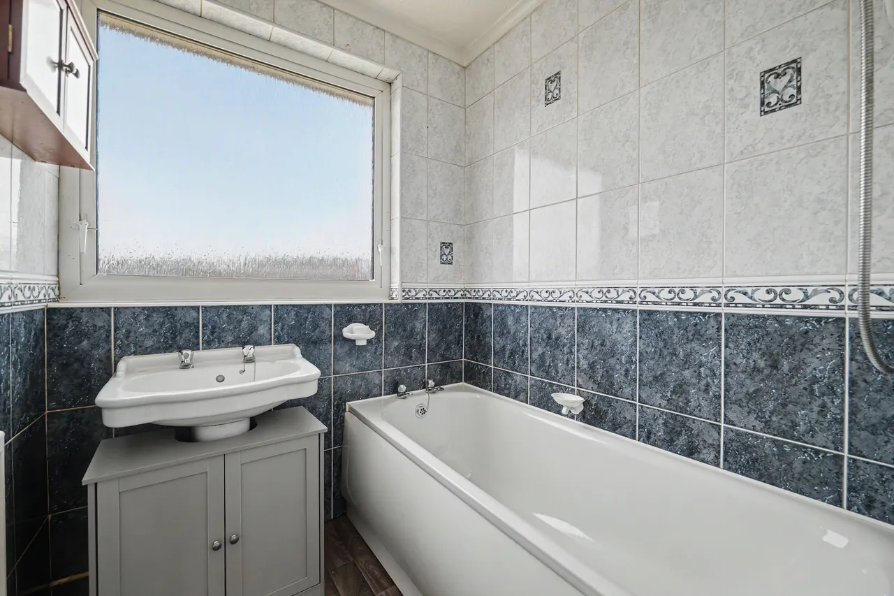 Garth Crescent, Binley, CV3, photo 7