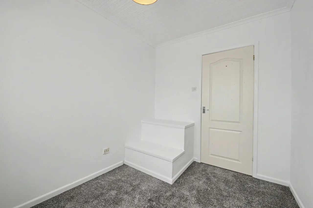 Garth Crescent, Binley, CV3, photo 14