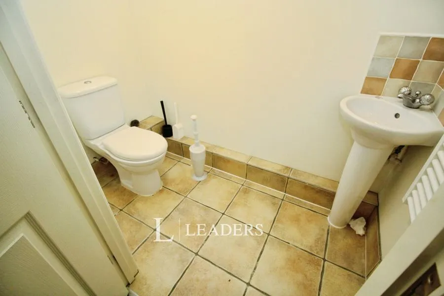 Woodall Close, Middleton, MK10, photo 13